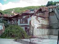 Destruction2.jpg (11311 bytes)
