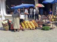 Prizren Mkt Day12.jpg (11568 bytes)