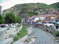 River View of Prizren2.jpg (12924 bytes)