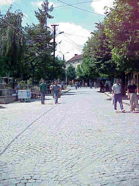 streets.jpg (97739 bytes)